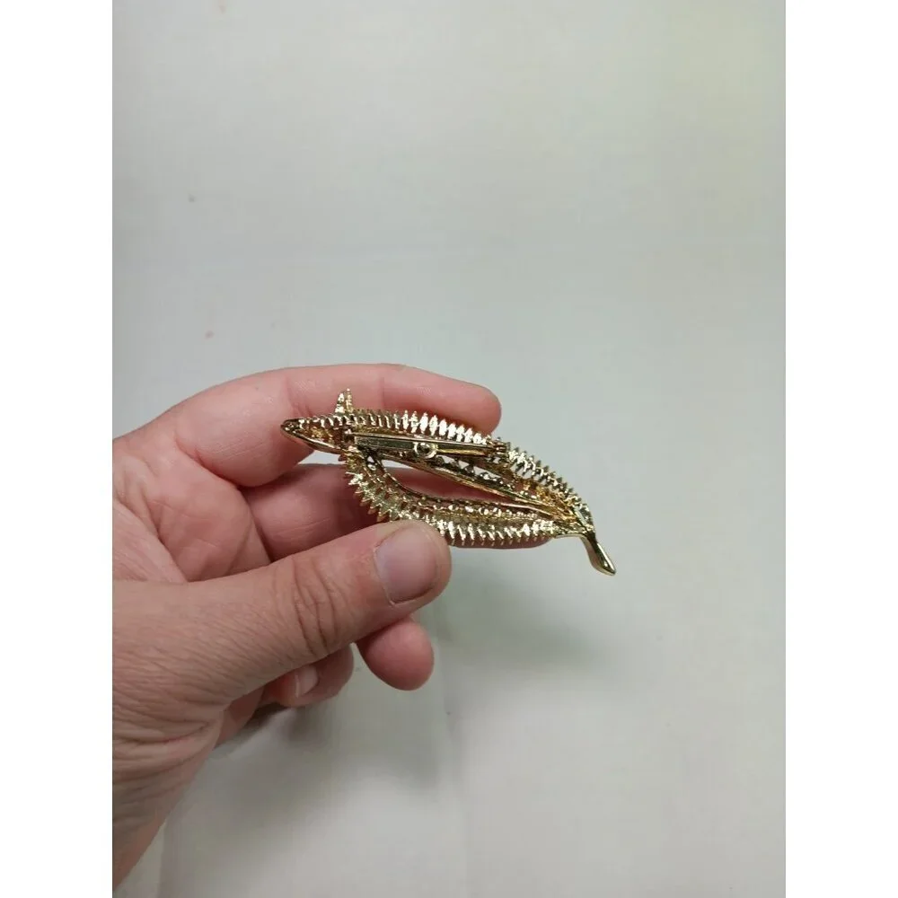 Vintage Mid Century Gold Tone Green Rhinestone Brooch Pin Twist Leaf